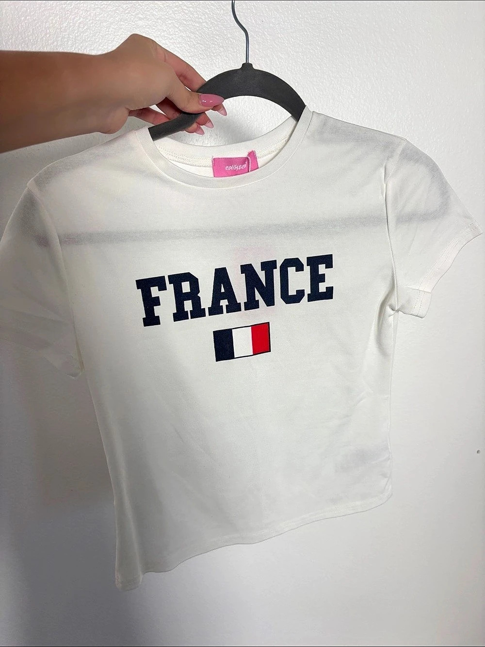 Elliatt France Graphic Tee White Size Medium NWT